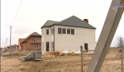 Жители небольших поселков лишаются своих домов из-за халатности местных администраций