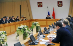 Правительство Московской области призывает дольщиков бороться с долгостроем